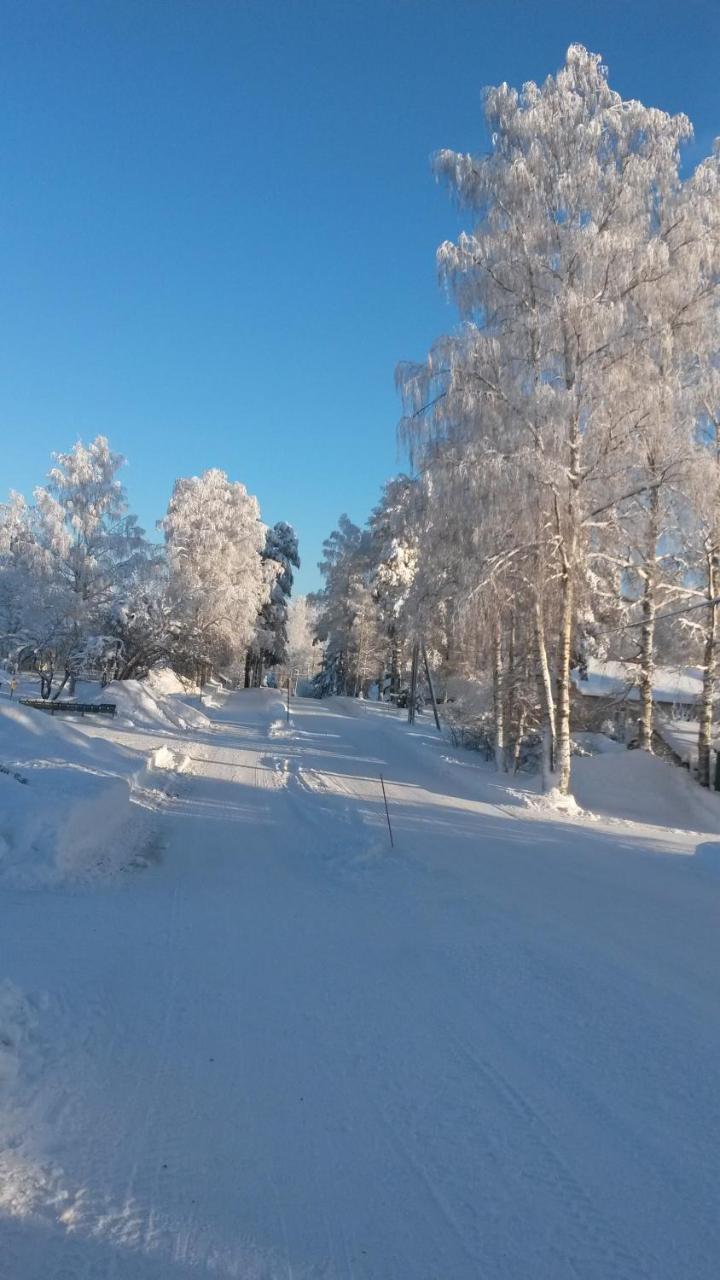 Bed and Breakfast Kyykerin Kartano Outokumpu Exterior foto